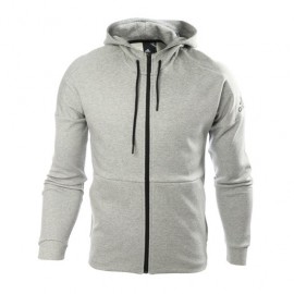 Chamarra ID Stadium-DeportesSol- No descuides la comodidad antes y después del ejercicio. Usa la Chamarra ID Stadium de adidas q