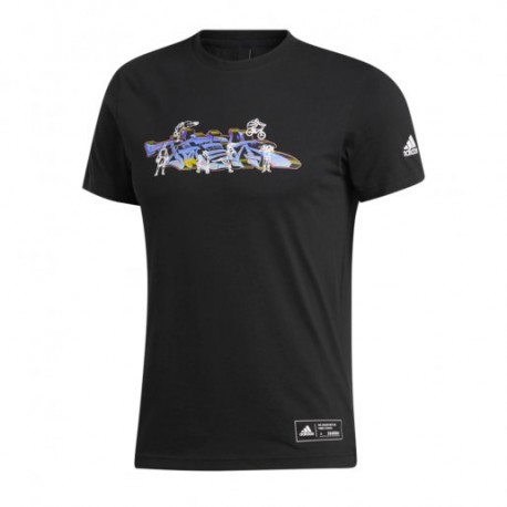 Playera adidas Tee-DeportesSol- Comodidad y suavidadPerfecta para cualquier día de semana y usar algo distinto, te recomendamos 