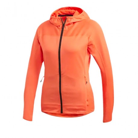 Sudadera adidas Trace Rocker-DeportesSol- Ligera y creada para acompañarte en tus caminatas matutinas, adidas trae la sudadera T