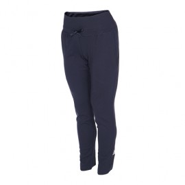 Pantalón adidas VRCT-DeportesSol- Una forma de mantenerse activa y con comodidad es con el pantalón adidas VRCT para entrenar. C