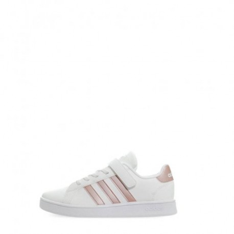 Tenis adidas Grand Court-DeportesSol- Toma el estilo retro de los años 70's y mezclalo con el actual para que tu hijo luzca el m