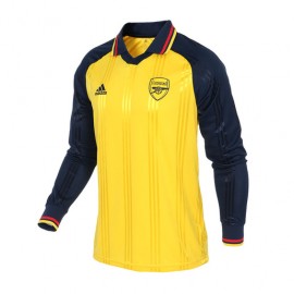 Playera adidas Arsenal  Icon-DeportesSol- Lleva la pasión a flor de piel con un icono del fútbol y una prenda indispensable en e