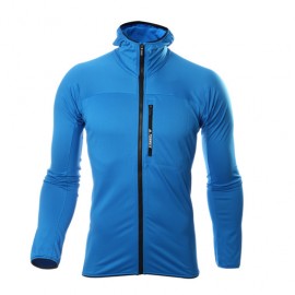 Chamarra TarceRocker-DeportesSol- Para esas aventuras que emprendes en la montaña, la Chamarra TarceRocker de adidas te acompaña