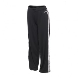 Pantalón adidas Designed 2 Move 3-Stripes-DeportesSol- Cómoda en cualquier momento del día, incluso despues de entrenar con el p