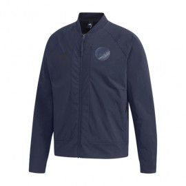 Chamarra adidas VRCT-DeportesSol- En esta nueva colección de adidas el deporte corre por tus venas y esta plasmado en esta chama
