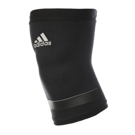 Rodillera adidas Performance-DeportesSol- Lleva contigo la Rodillera adidas Performance a la hora de entrenar para proteger tus 