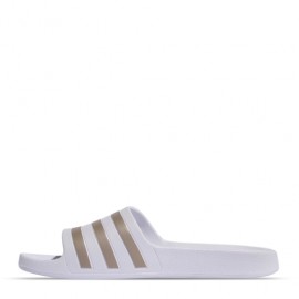 Sandalias adidas Adilette Aqua-DeportesSol- Dale a tus pies las Sandalias adidas Adilette Aqua ya sea que las uses para ir a la 