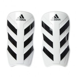 Espinilleras Adidas EverClub-DeportesSol- El estilo clásico y la ligereza se fusionan para protegerte en la cancha. Adidas EverC