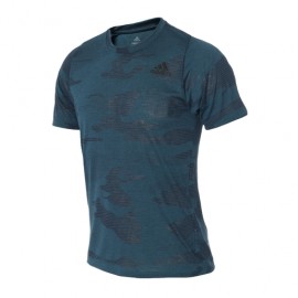 Playera adidas Freelift Camo Burn-DeportesSol- Moverte con mayor libertad y comodidad es posible al entrenar intensamente, la pl